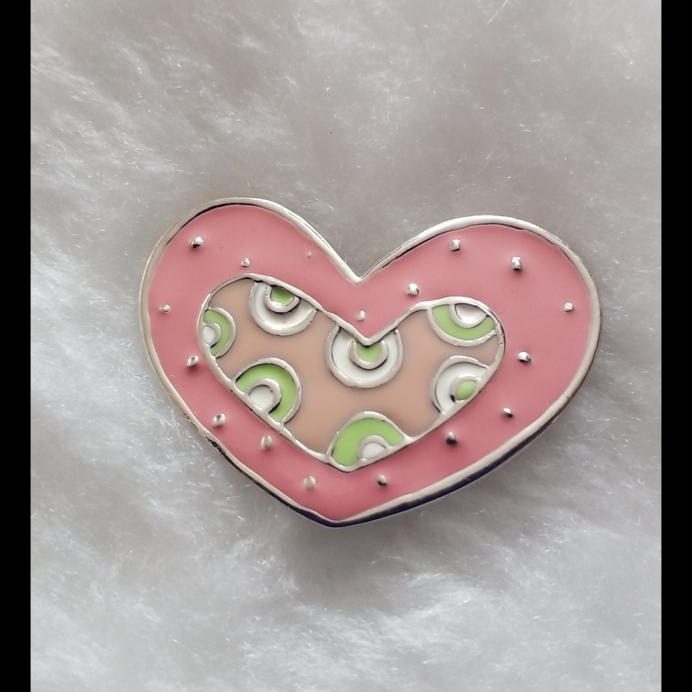 Heart Brooch Pin - Picture 8 of 8